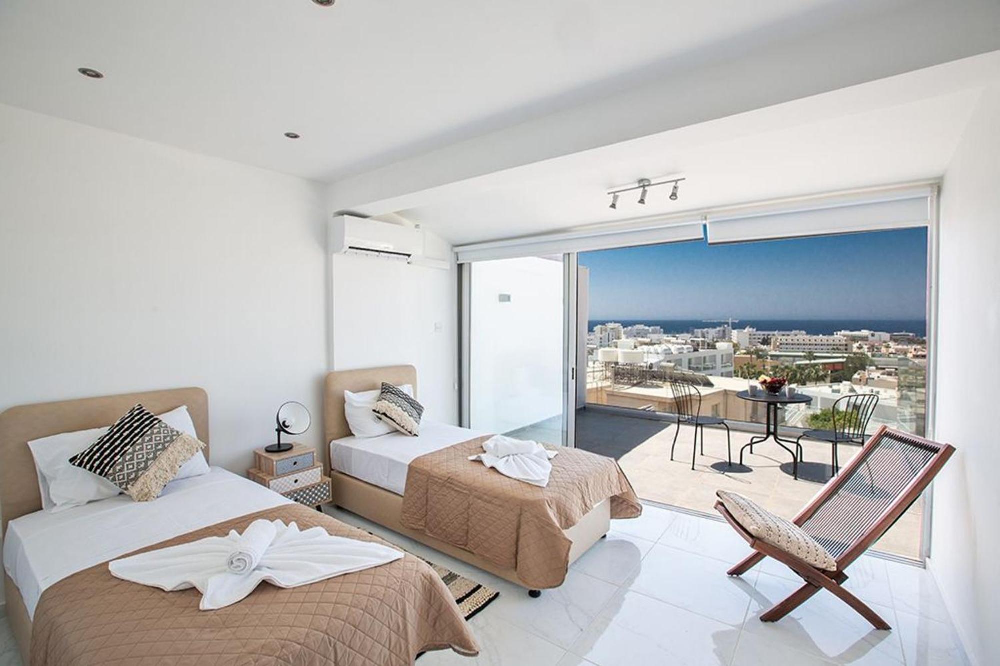 Apartment Misia Enas - Modern 2 Bedroom With Sea Views - Close To Square Ayia Napa